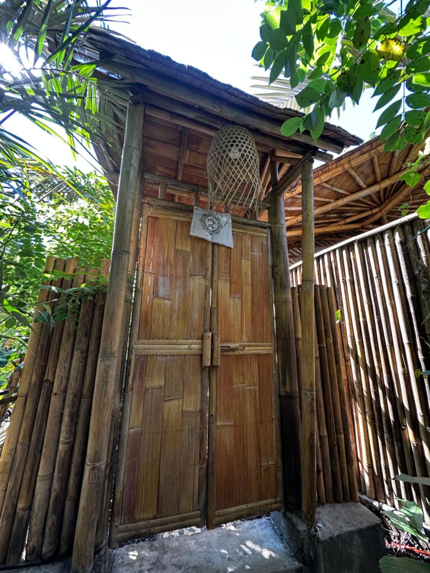 시데멘 Bamboo House - Ecobreeze 빌라 외부 사진