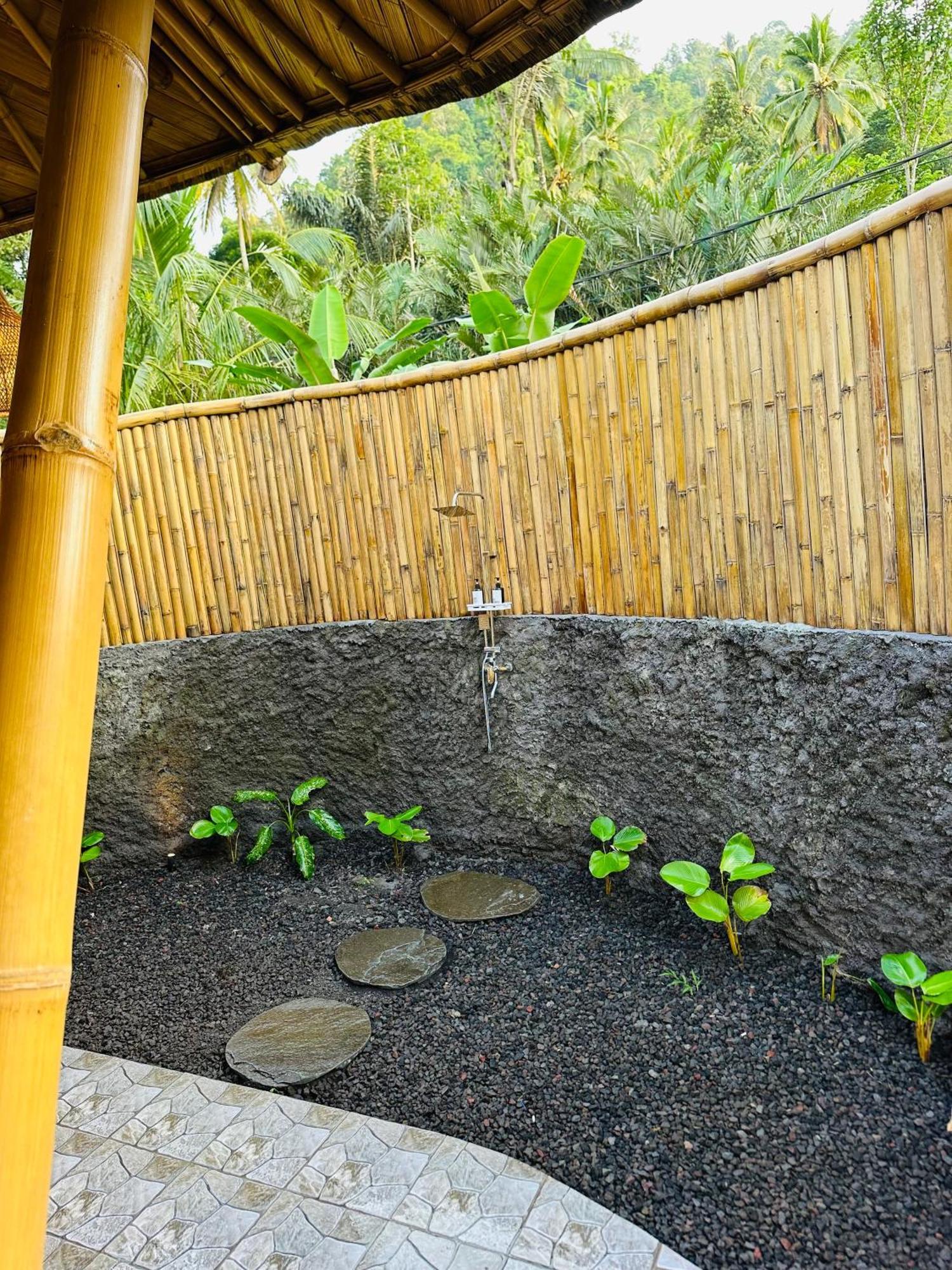 시데멘 Bamboo House - Ecobreeze 빌라 외부 사진
