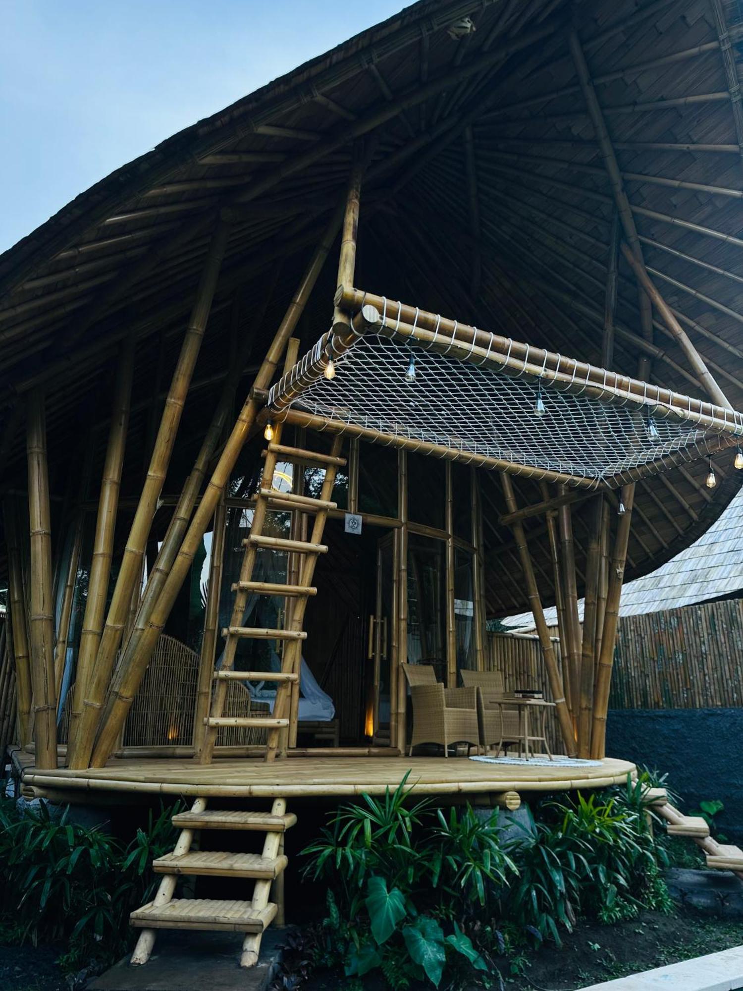 시데멘 Bamboo House - Ecobreeze 빌라 외부 사진