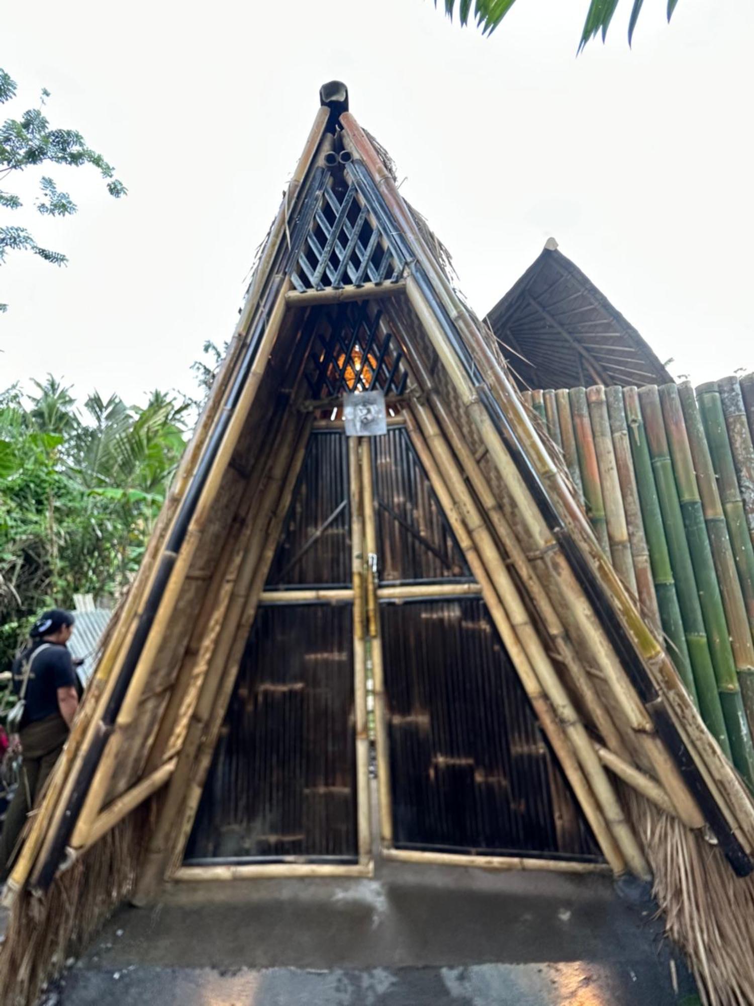 시데멘 Bamboo House - Ecobreeze 빌라 외부 사진